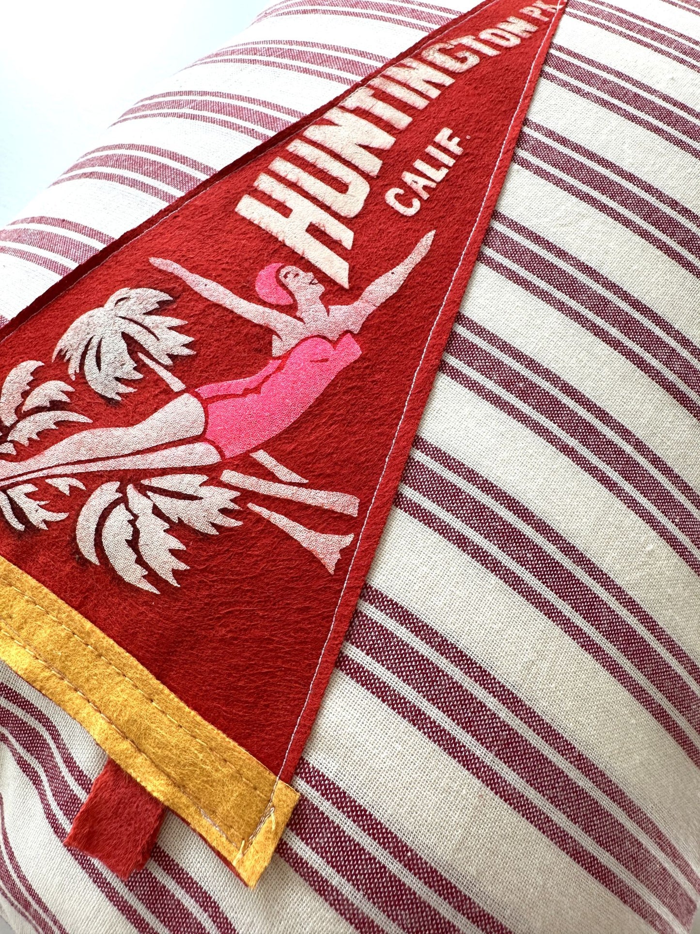 California Huntington Vintage Red Pennant on New Woven Striped Pattern Throw Pillow