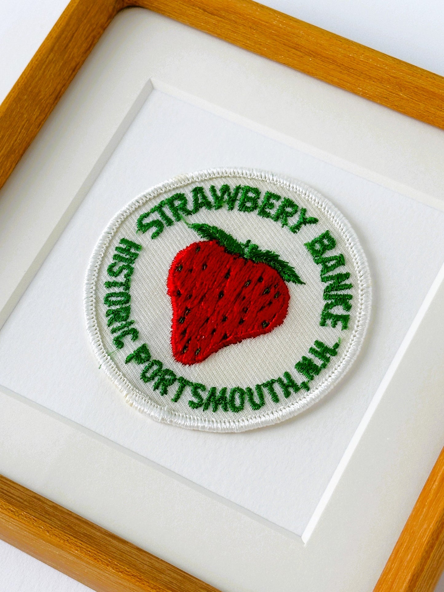 New Hampshire Portsmouth Strawberry Banke Vintage Framed Travel Patch