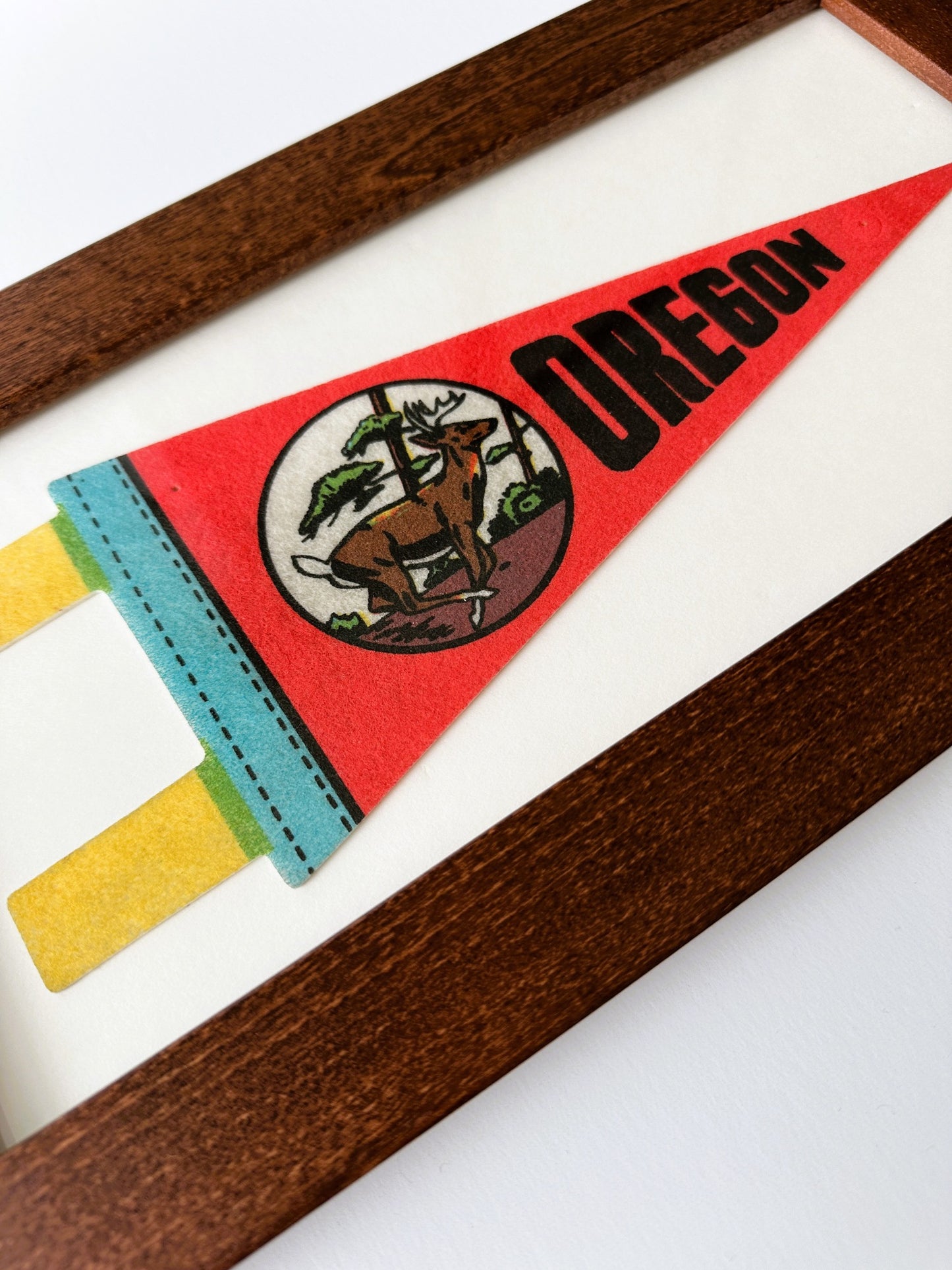 Oregon Deer Small Retro Framed Vintage Pennant