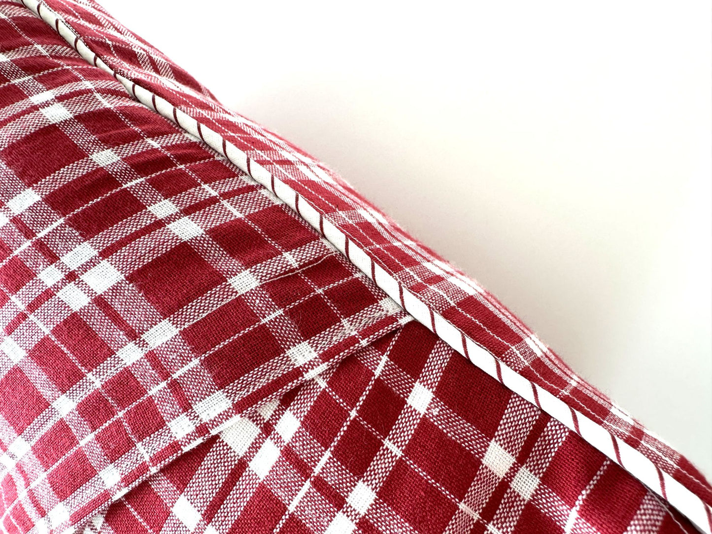 Florida Map Vintage Red Pennant on New Woven Plaid Throw Pillow
