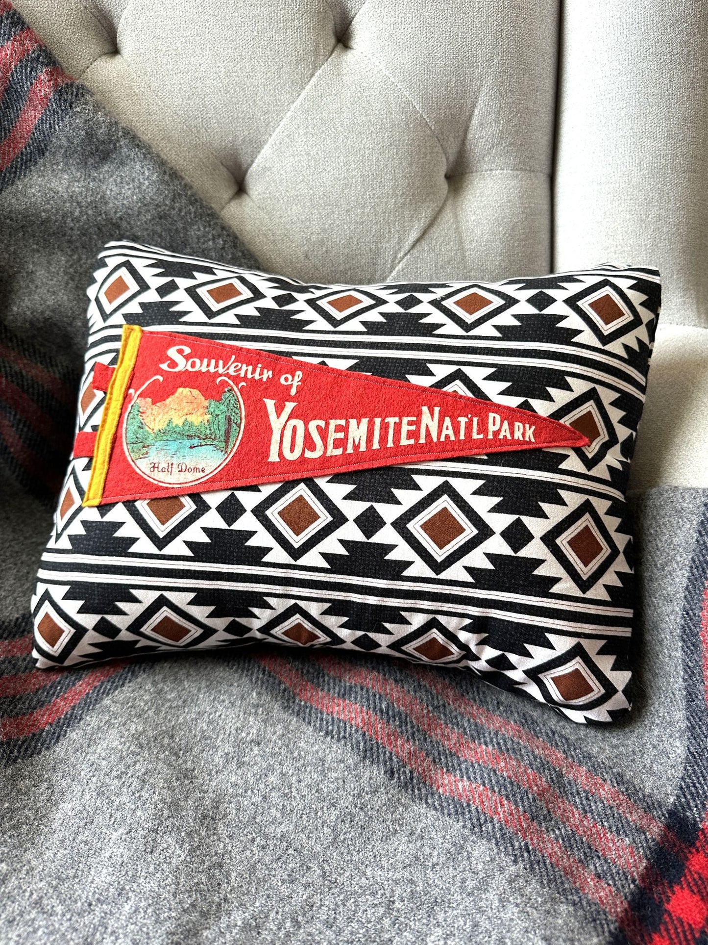California Yosemite National Park Vintage Red Pennant on New Woven Black Southwest Pattern Throw Pillow