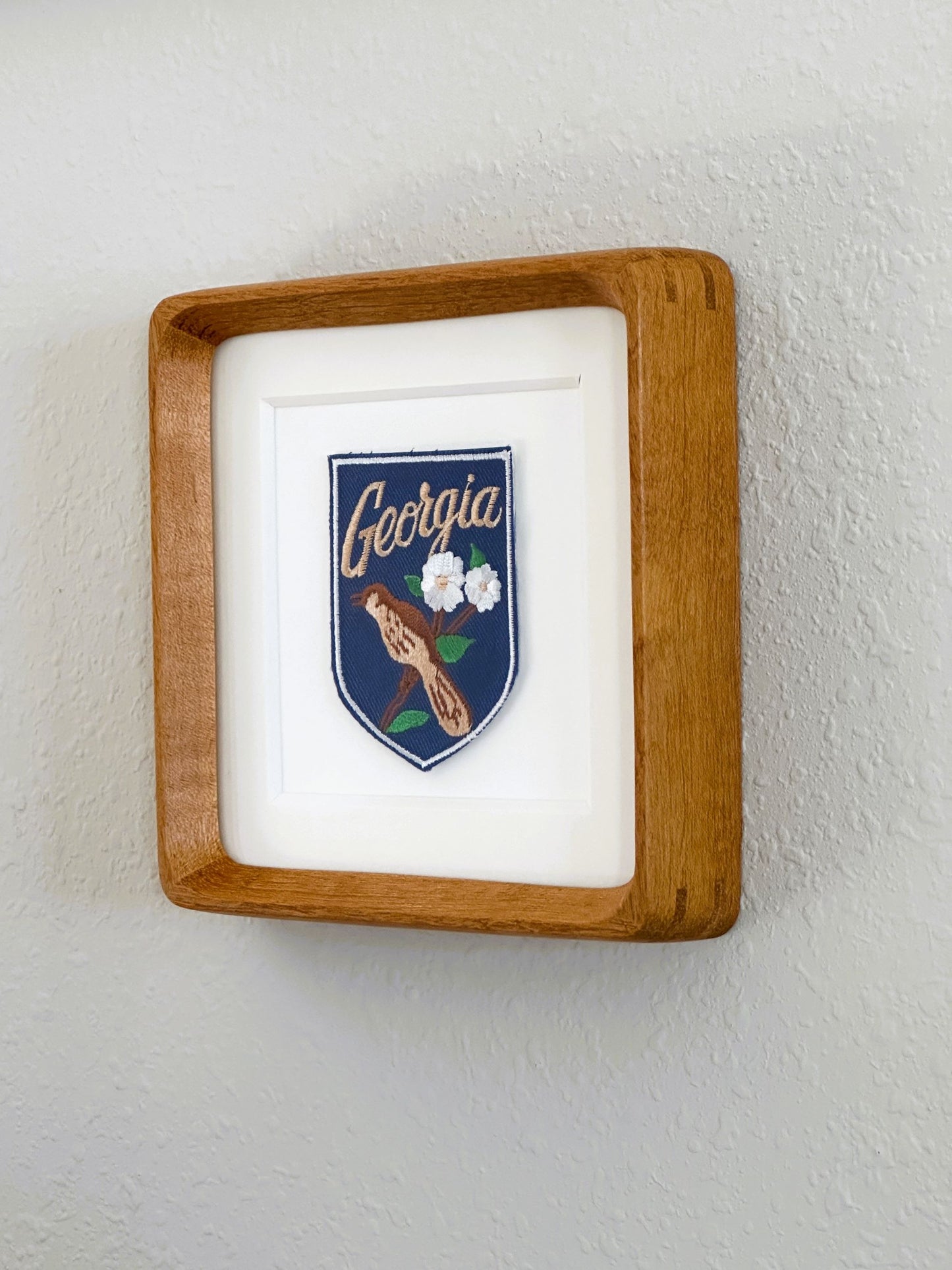 Georgia Vintage Framed Travel Patch Framed, State Bird and Flower