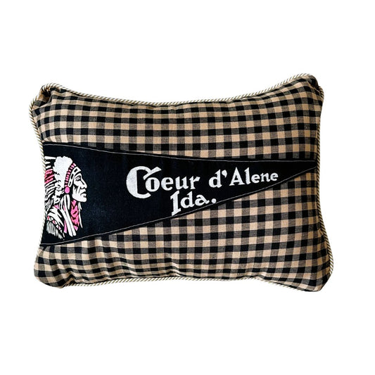 Idaho Coeur d'Alene Vintage Pennant Pillow
