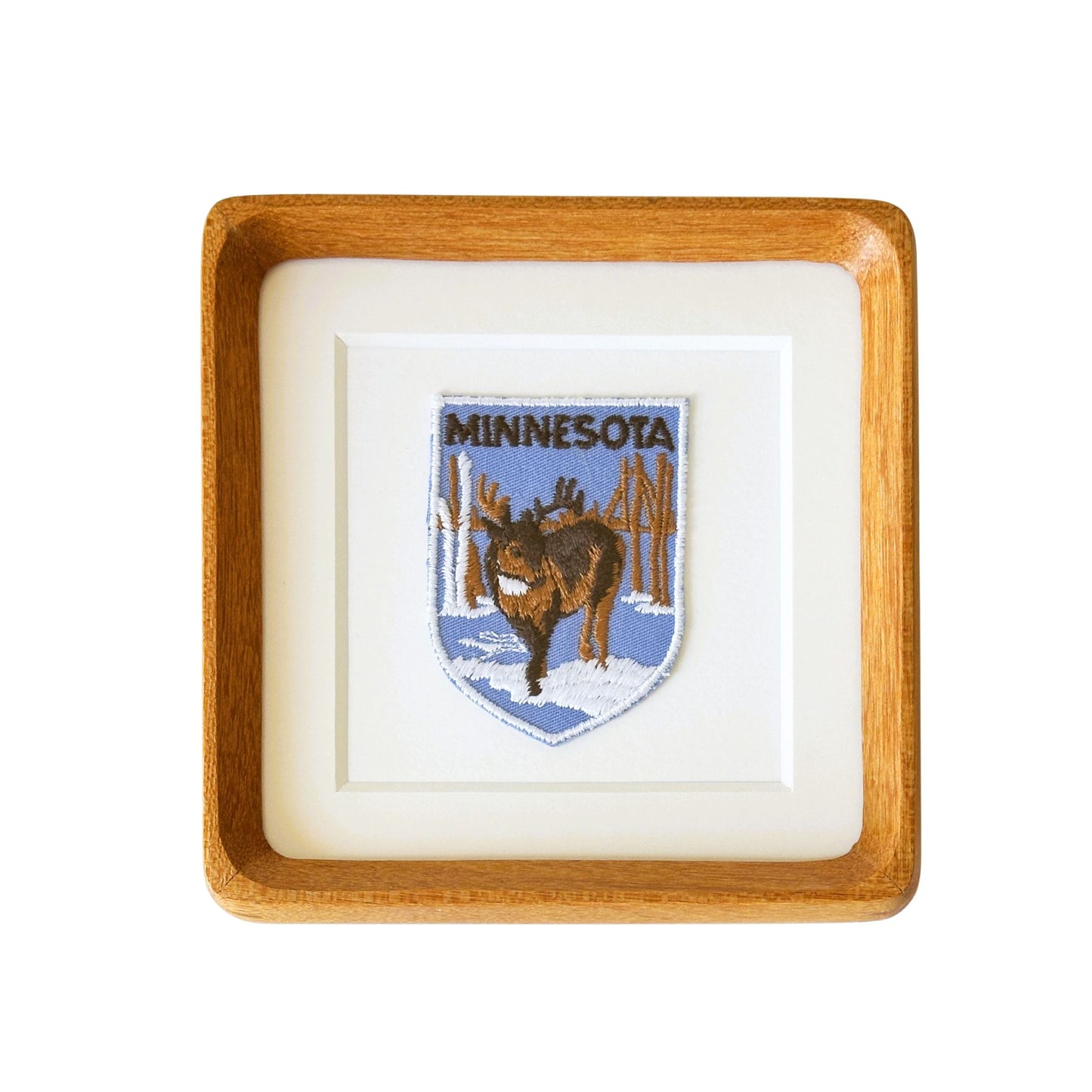 Minnesota Deer in the Snow Vintage Framed Travel Patch