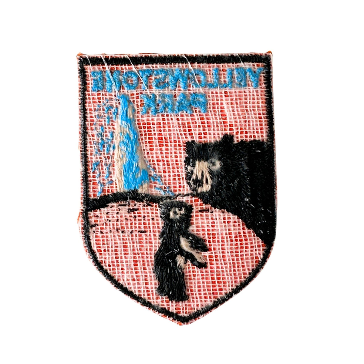 Wyoming Yellowstone Old Faithful Geyser with Bear and Cub Vintage Patch